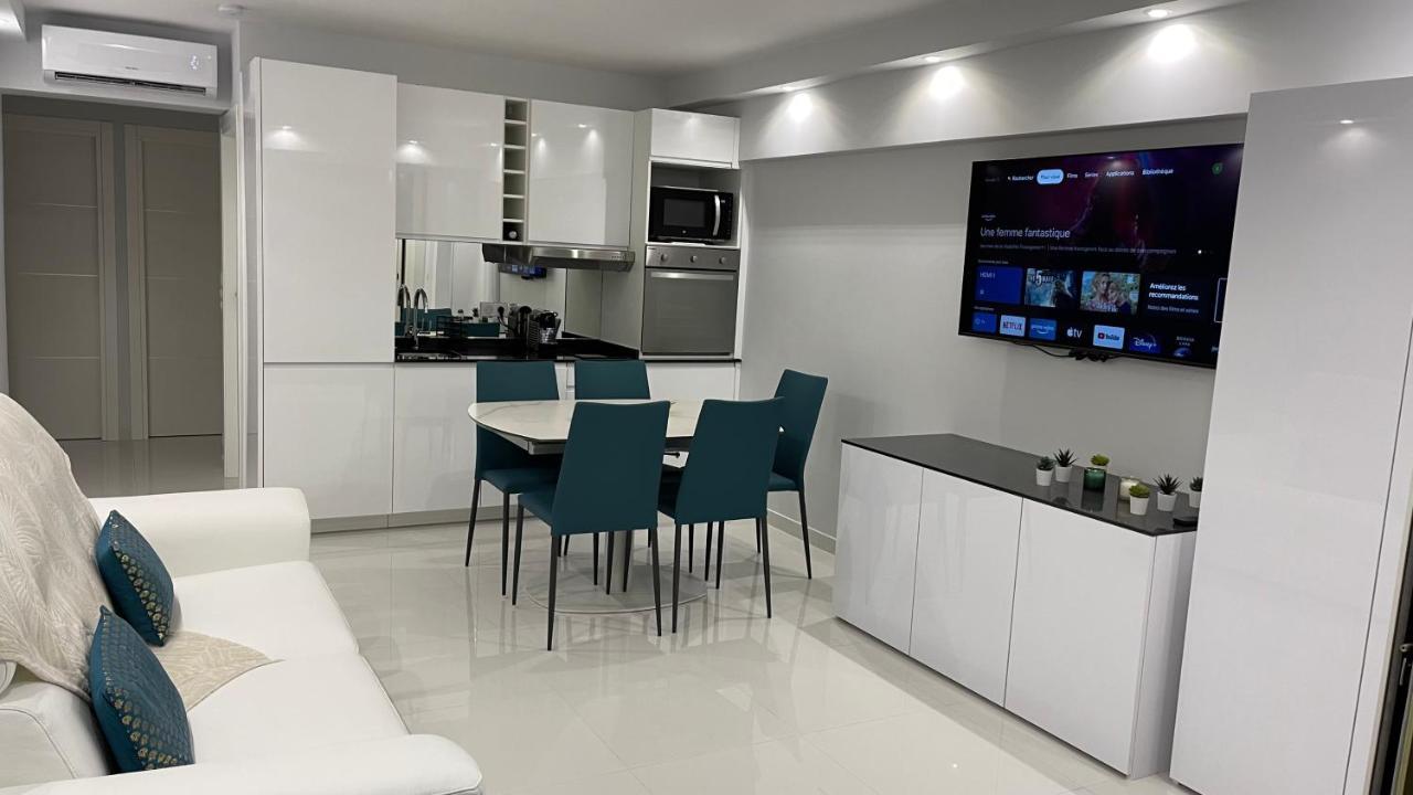 Cannes Pointe Croisette : Superbe Logement Vue Mer Exterior photo
